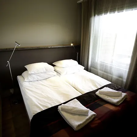 Levin Klubi * ليفي