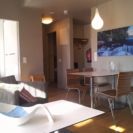 Levin Klubi * 레비